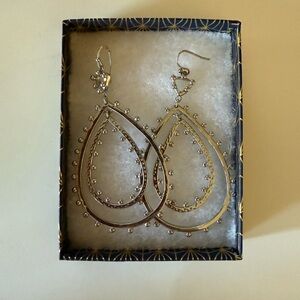 Kendra Scott Silver Teardrop Earrings